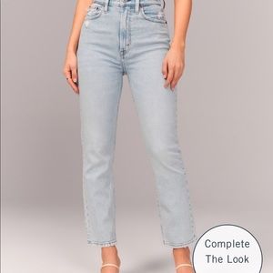 Abercrombie Ultra high rise ankle straight jeans, light wash, 4/27✨Curve Love✨
